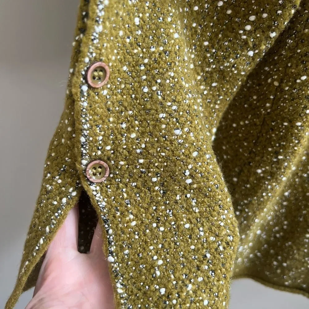 Habitat green Knit Sweater with buttons on sleeves Sm